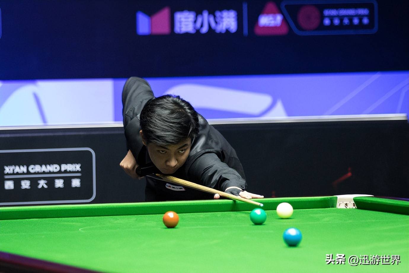 型前腰在前 型前腰在前